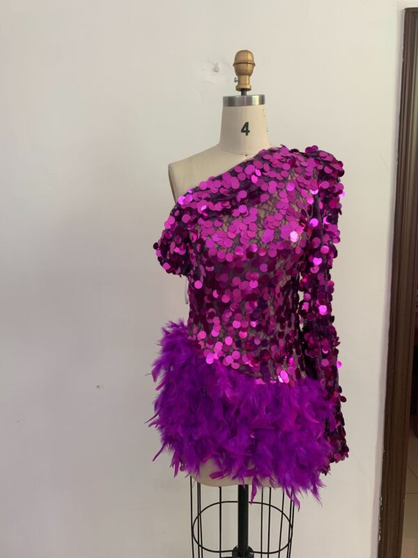 Feather Skirt One-shoulder Sleeve Short Dress - Image 9