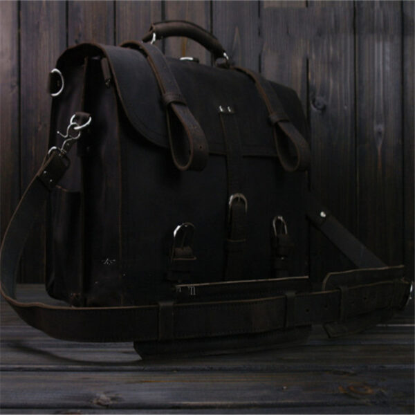 Crazy Horse Leather Travel Bag - Image 9
