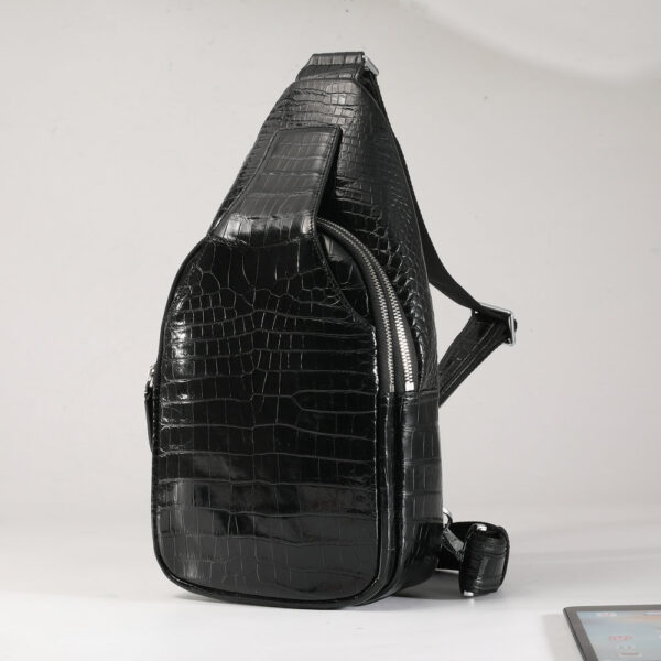 Outdoor Trave Men's Leather Single Shoulder Bag - Image 4