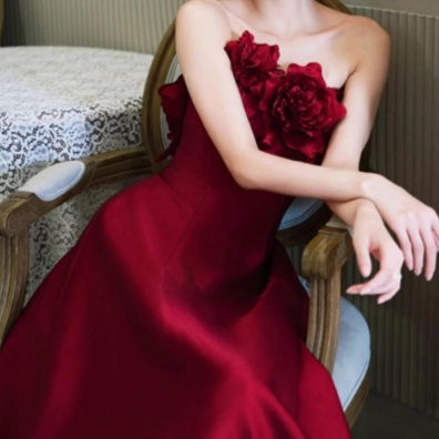 Flower Wine Red Rose Wedding Dress