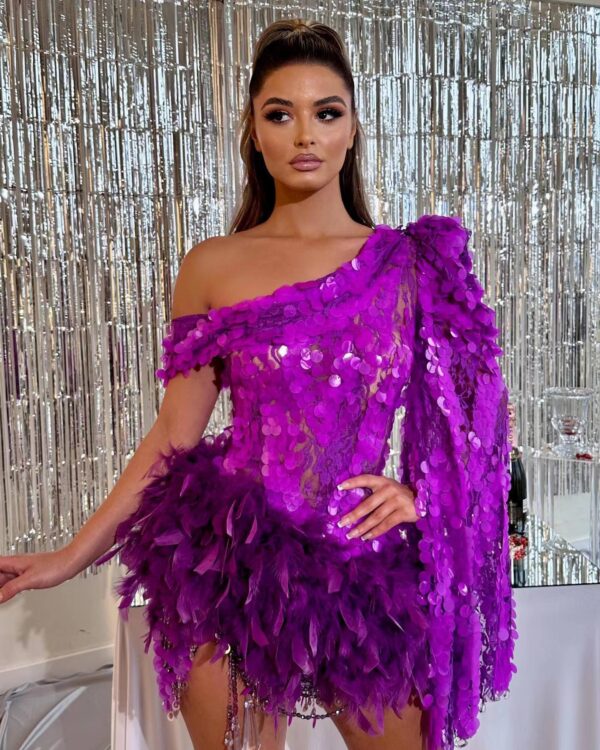 Feather Skirt One-shoulder Sleeve Short Dress - Image 4