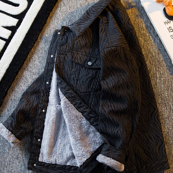 Thickened Plush Denim Jacket For Men - Image 4