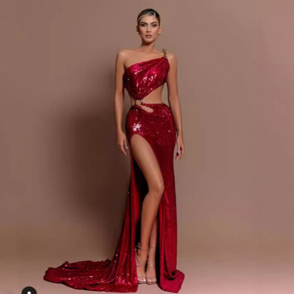 Hollow-out Midriff One Shoulder Red  Dress