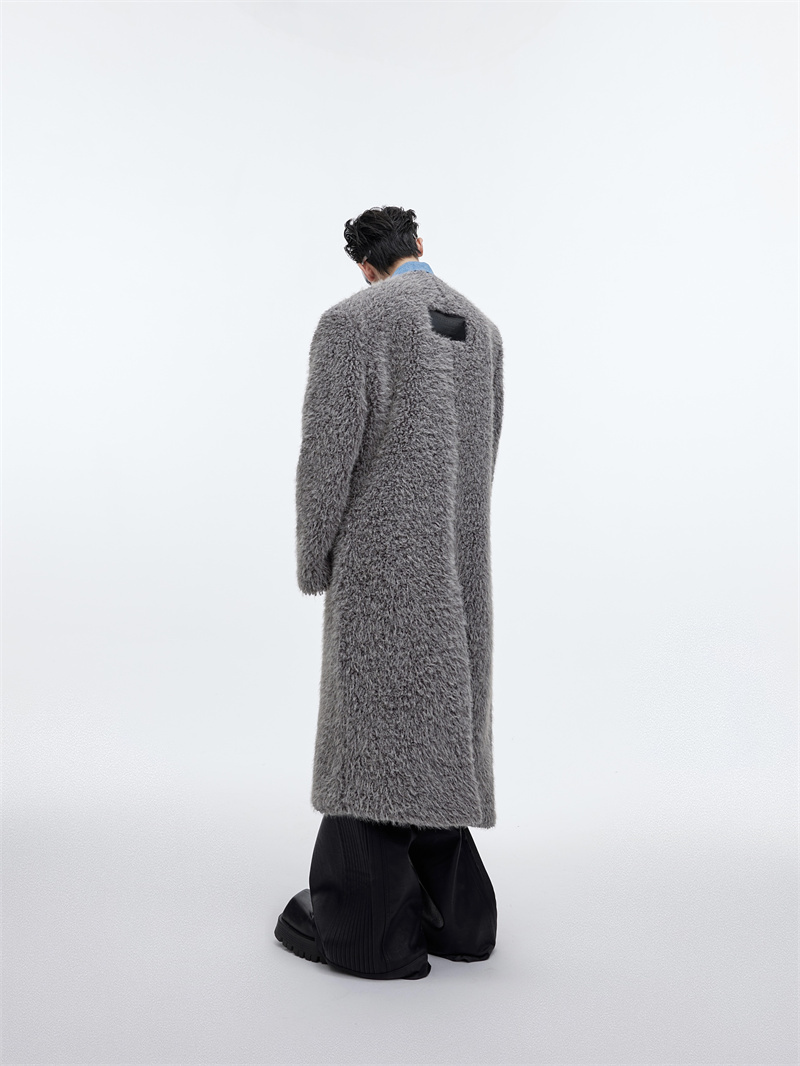 Men's Long Fur Coat - Image 4