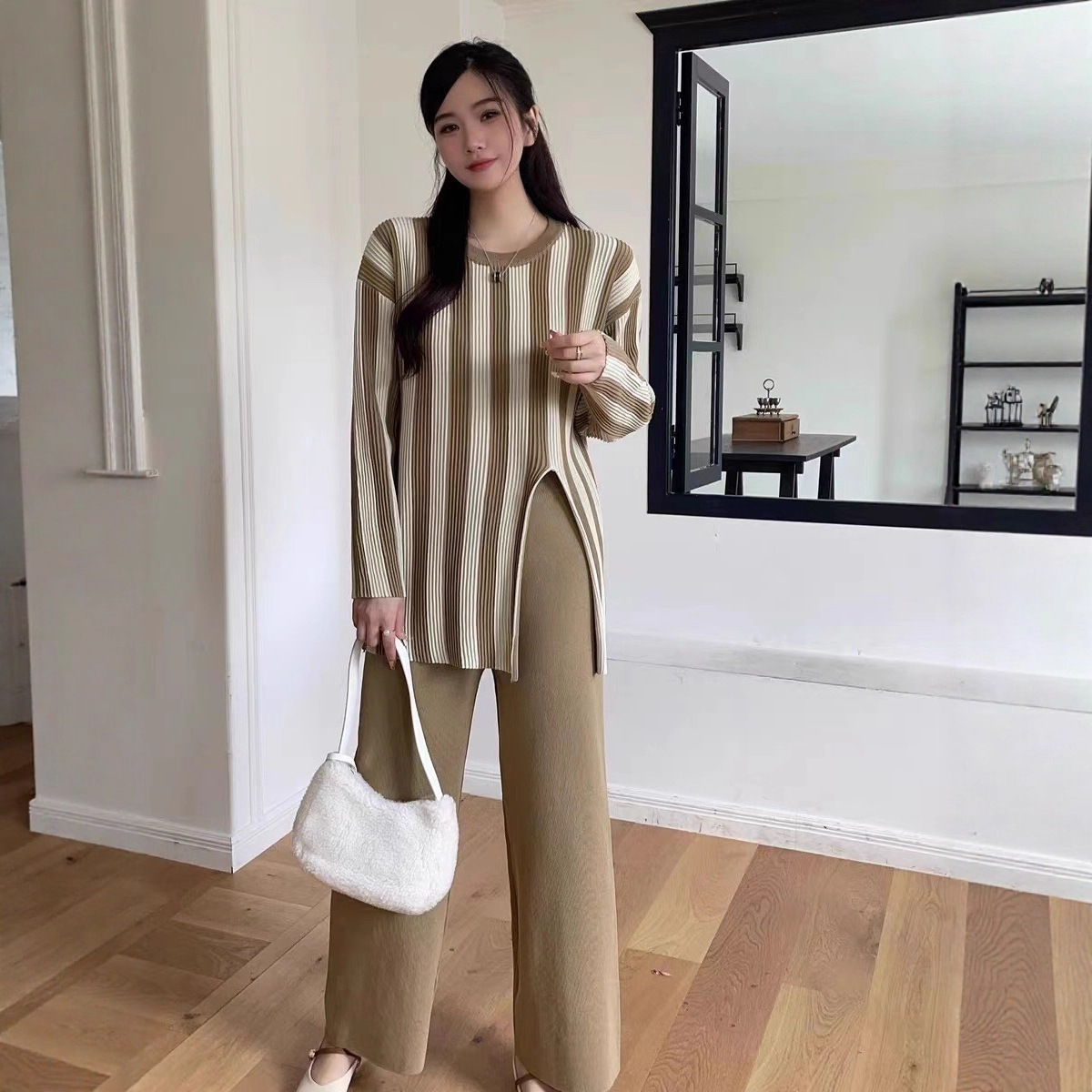 Vertical Stripes Crew Neck Split Knitwear Top High Waist Wide Leg Trousers Fashion Two-piece Suit - Image 4